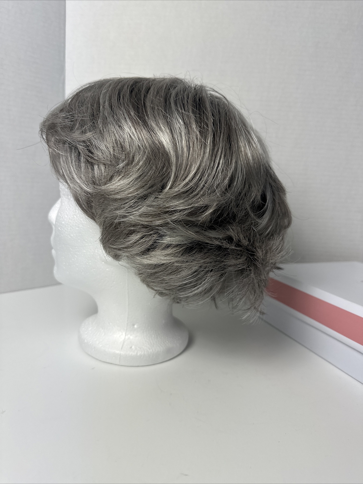 Estetica Designs Bob Wig Chrome color ChromeRT1B