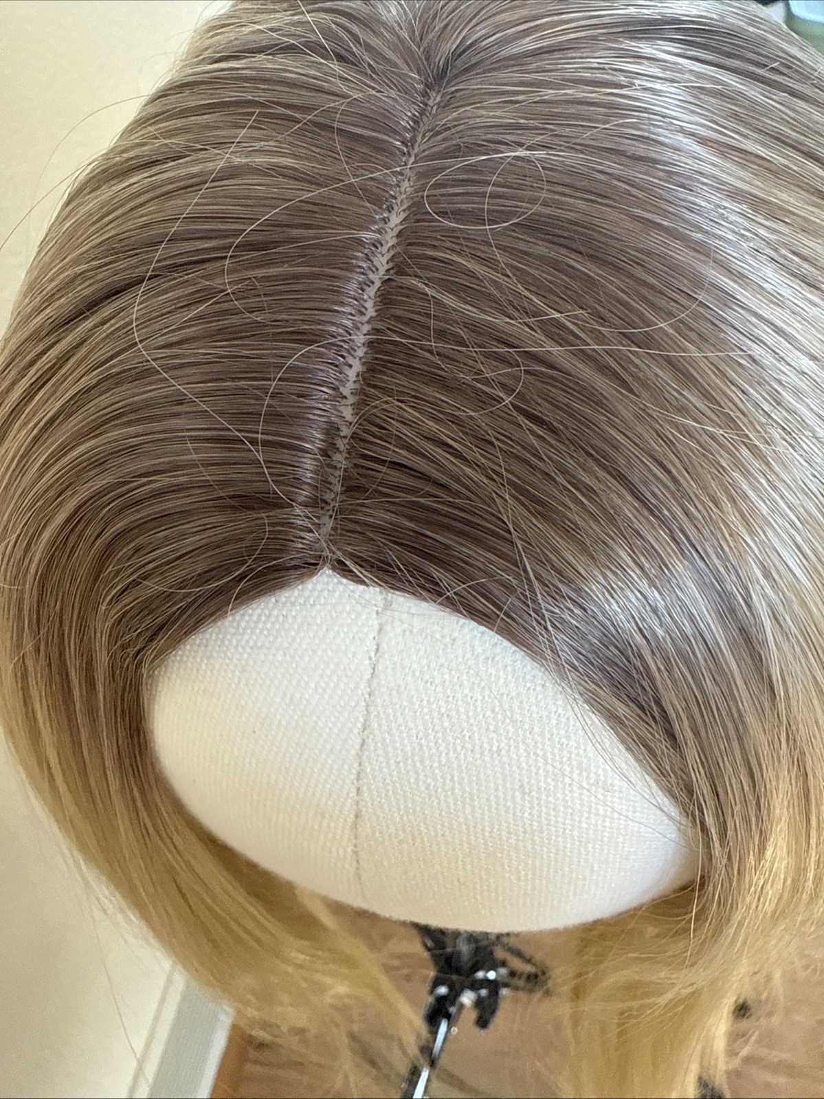 Aisi Lace Straigh Cut Blonde Highlighted Lace Front Wig Standard 27/613. 12”71