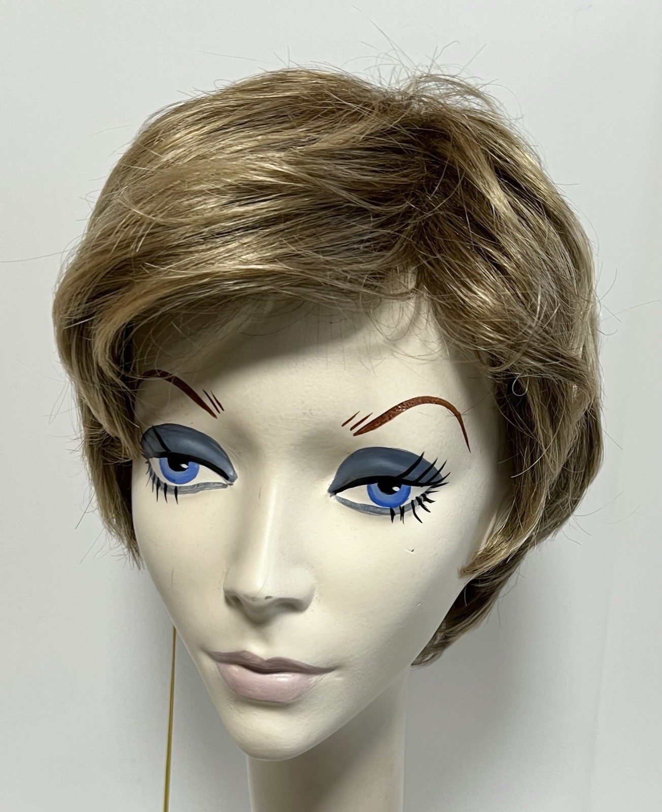 NWT! ASPEN Wig • Jenny 18B/24T • Light Ash Brown w Blonde Highlights/Tips