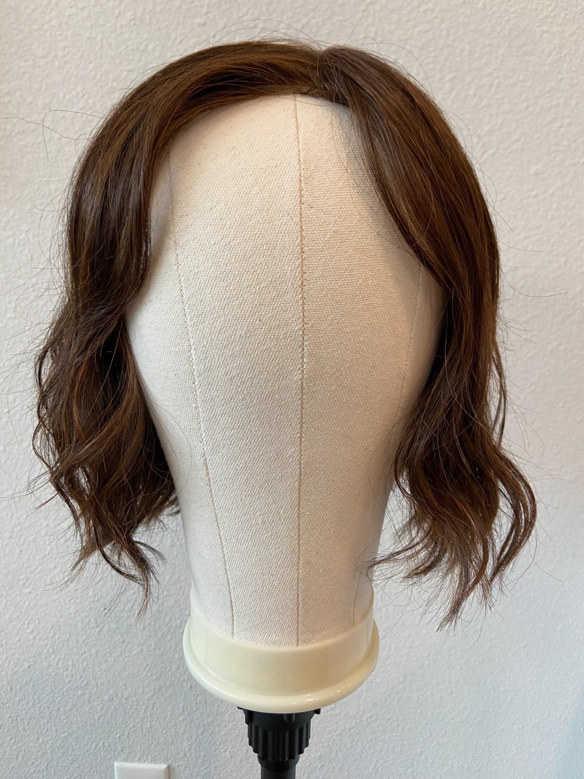 Rene of Paris NYX Wig Heat Friendly Extended Lace Front Monofilament Bob NEW