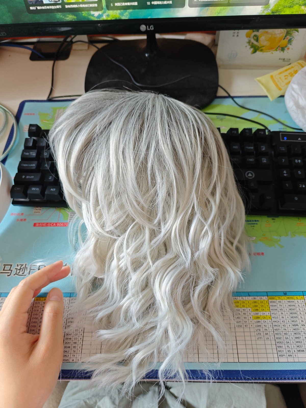 Ombre Silver Gray Bob Wig with Bangs for White Women Short Wavy Curly Charming W