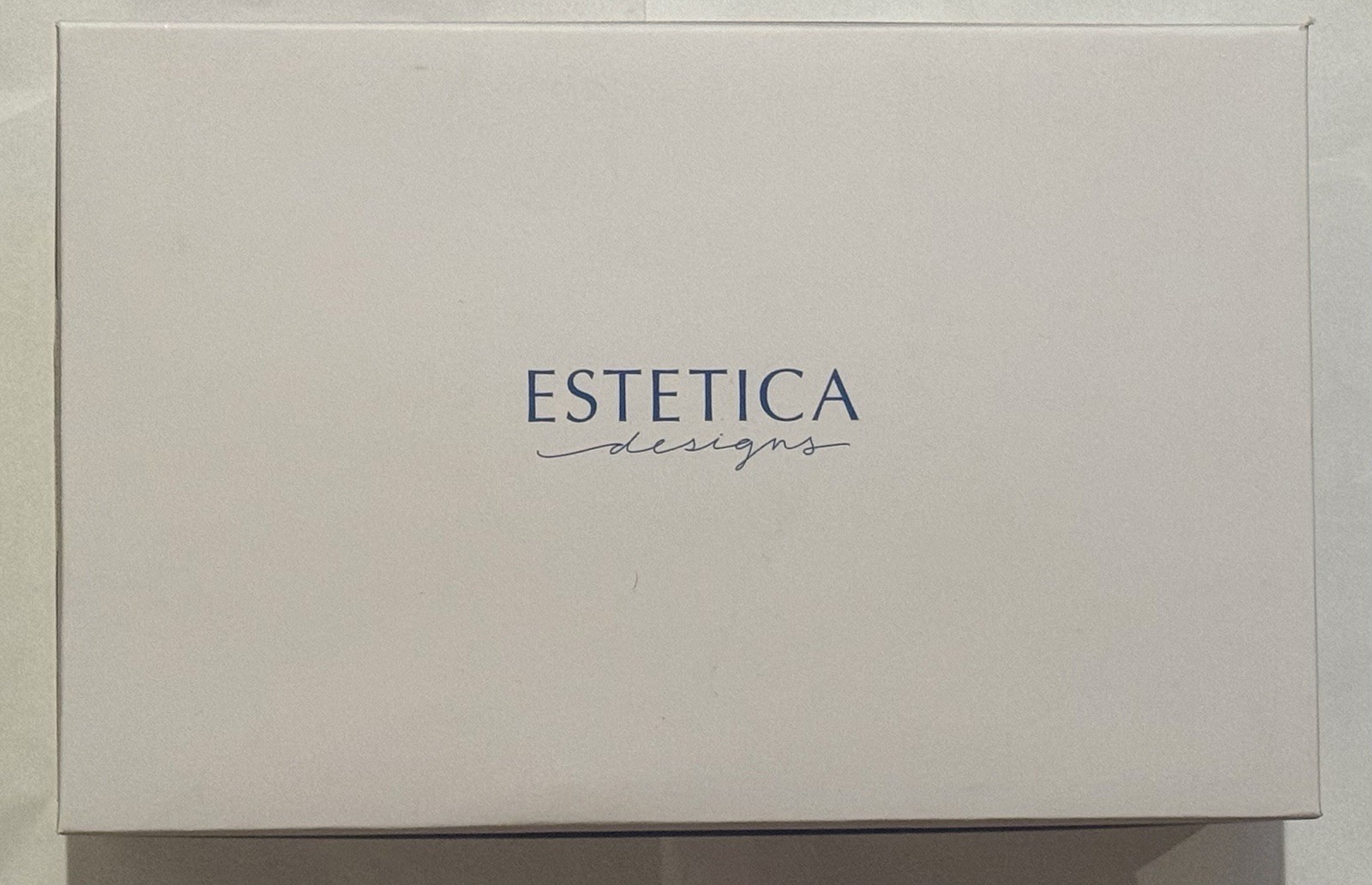 Estetica Wig Meritt R30/28/26 NEW with Tags High Society Collection Monofilament