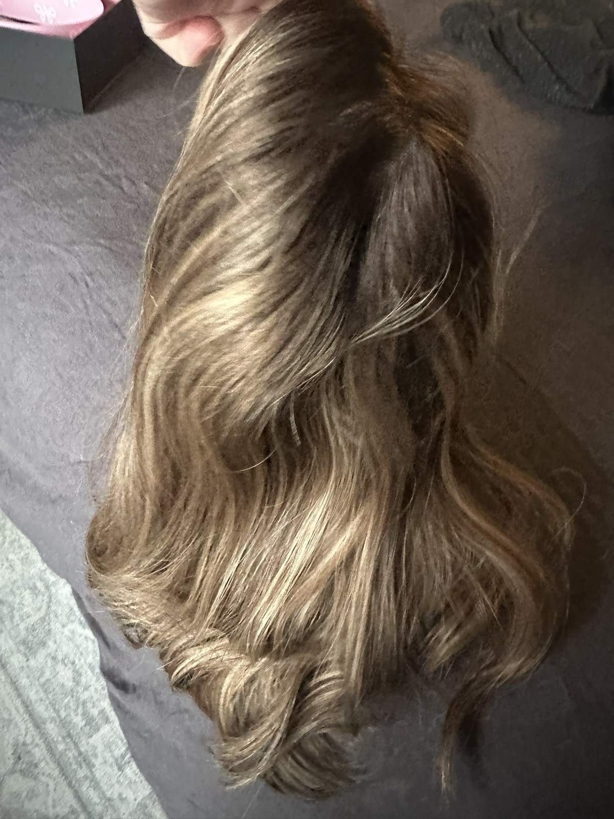 Milano Wig Divine Short 16″ #Medium Brown w/ Highlights Processed Euro Wavy L
