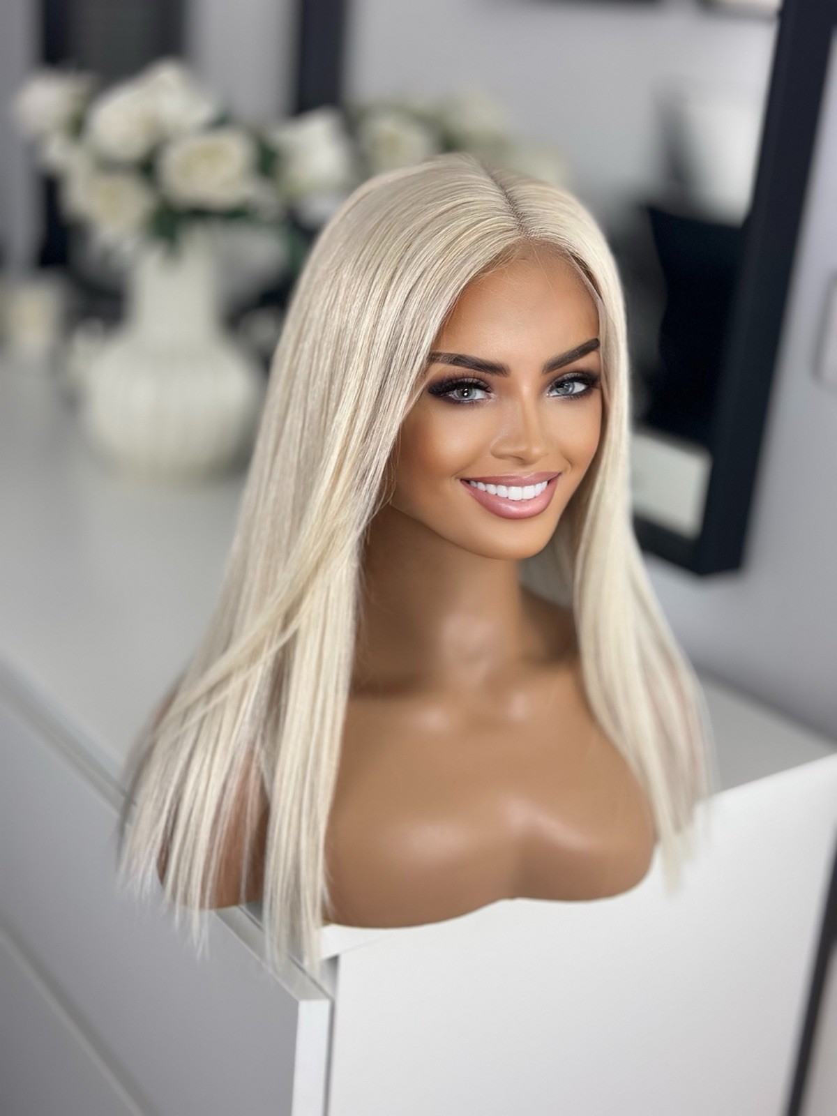 White Platinum Blonde #60 Lace 16” 180% Long Bob 100% Human straight Hair Wig