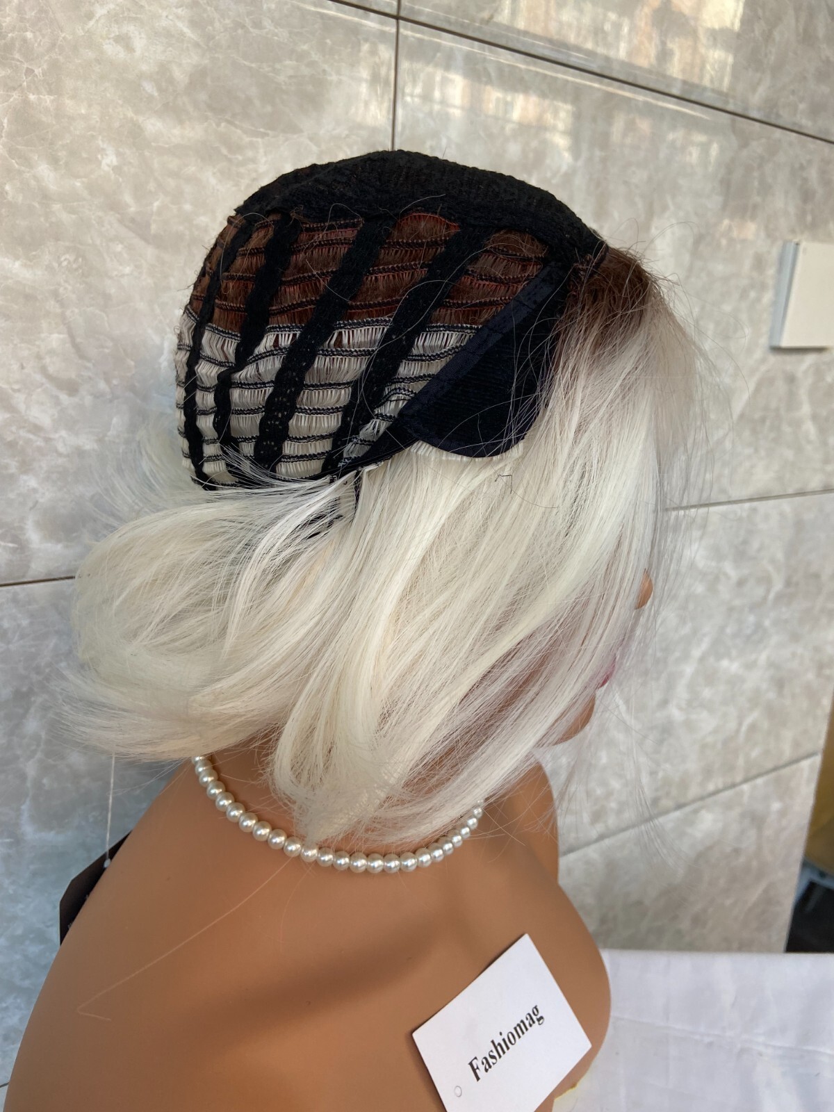 Short Bob Hairstyle Platinum Blonde Rooted Mix Synthetic Wigs Women Soft Daily