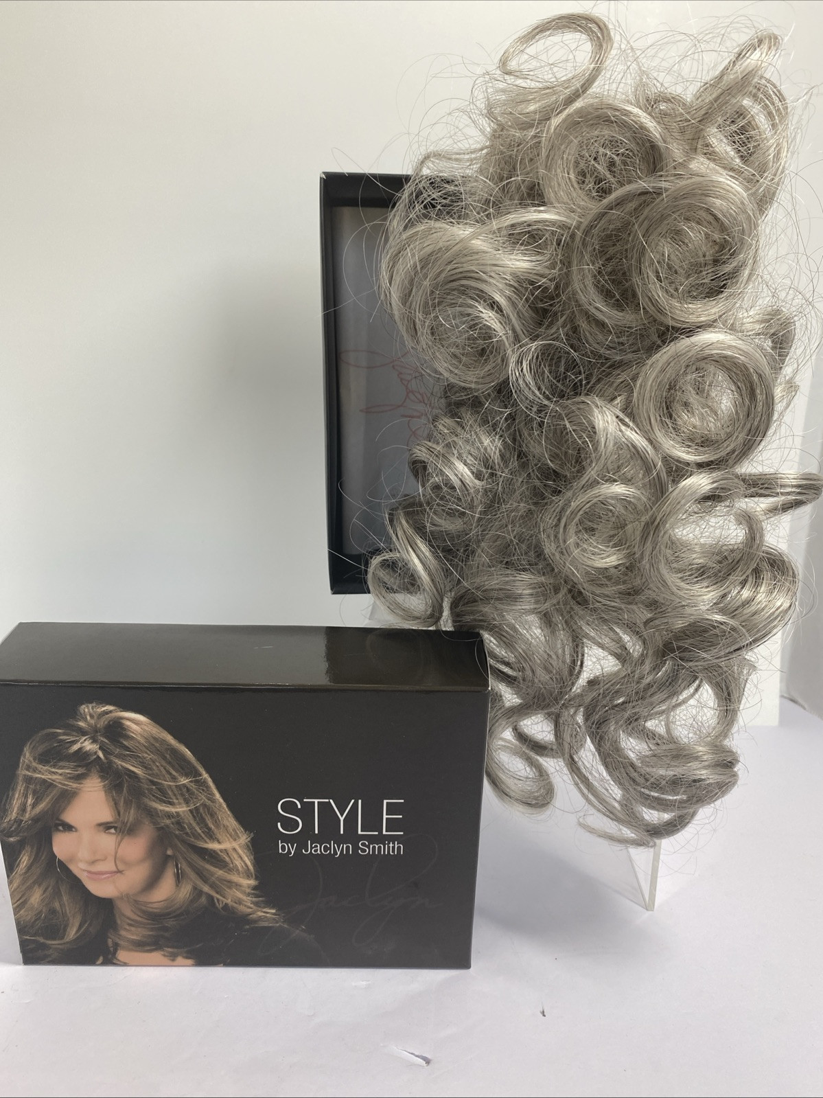 Style by Jaclyn Smith Fairfax Gray Color 51 Clip On Hair Piece A4510