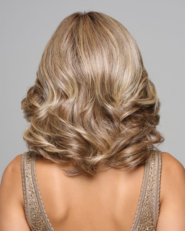 RAQUEL WELCH WIG “FLIP THE SCRIPT” in SS HAZELNUT NEW STYLE!! MORE COLORS L@@K