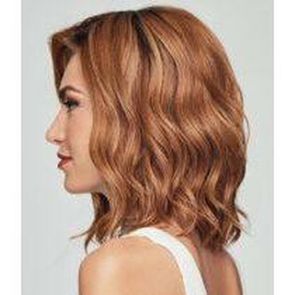 SIMMER Elite – Wig By Raquel Welch