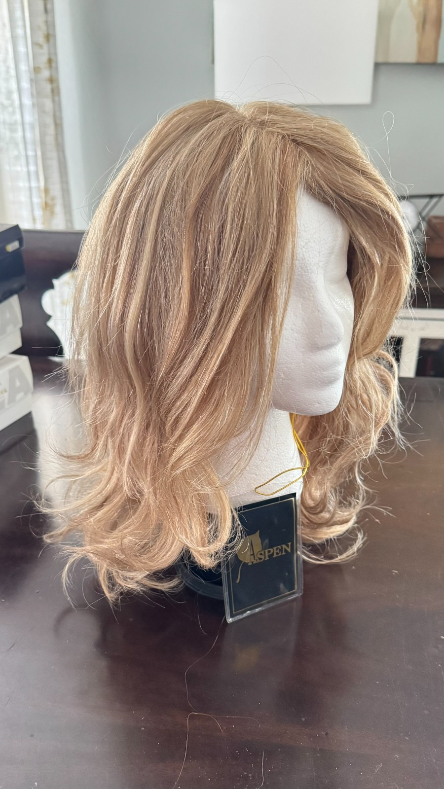 Aspen Human Hair – CH-007 – Light Golden Brown Frosted w/ Light Golden Blonde