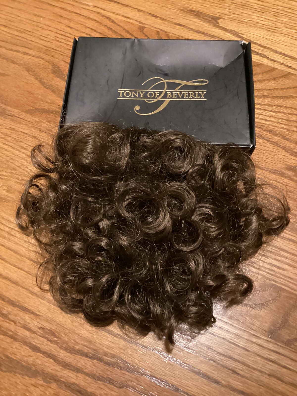 NWOT CASQUETTE HAIRPIECE BY TONY OF BEVERLY Color #8 Brown Pull Through Wiglet