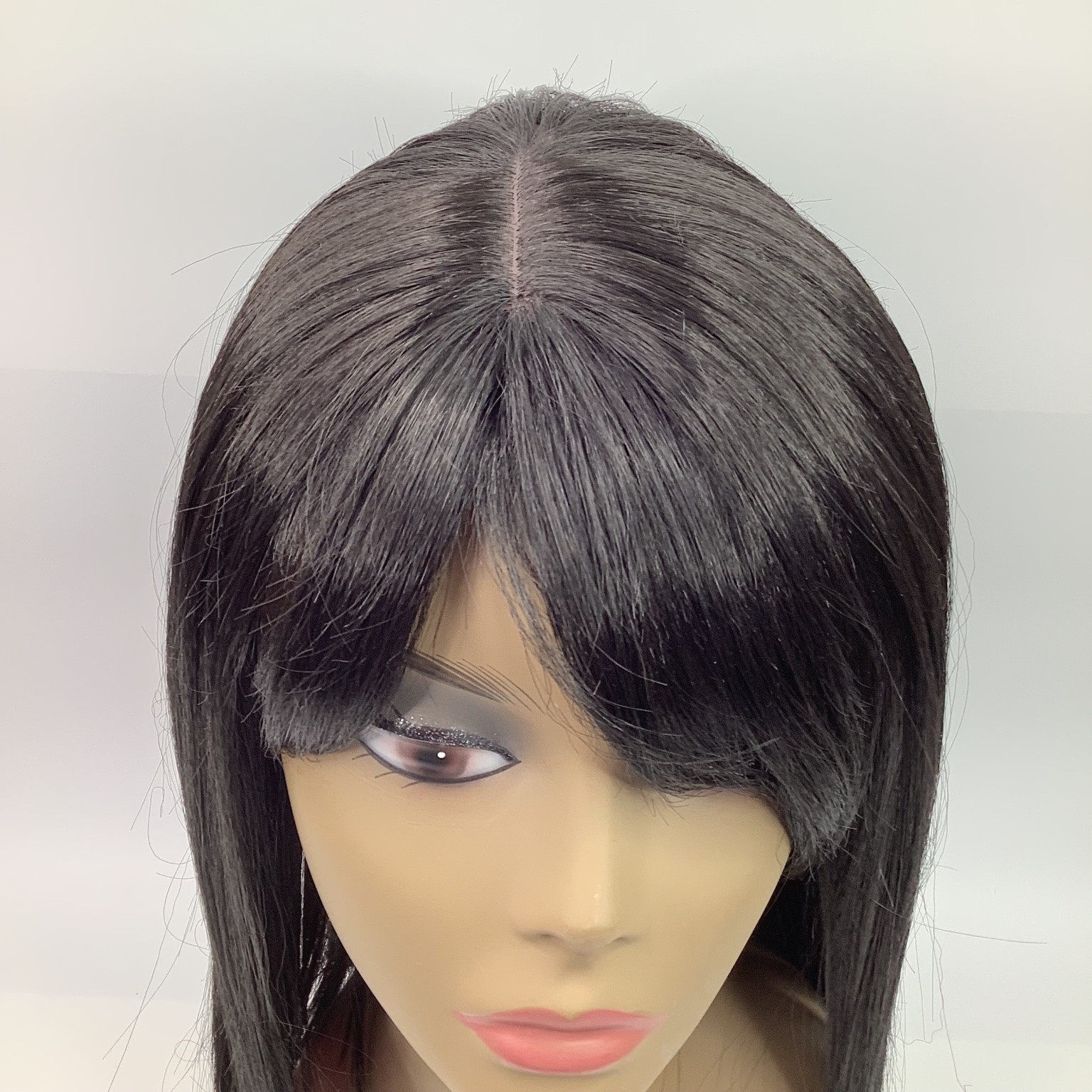 Outre wigpop Grecia Synthetic Full Wig 1B Off Black Straight Bob Bangs