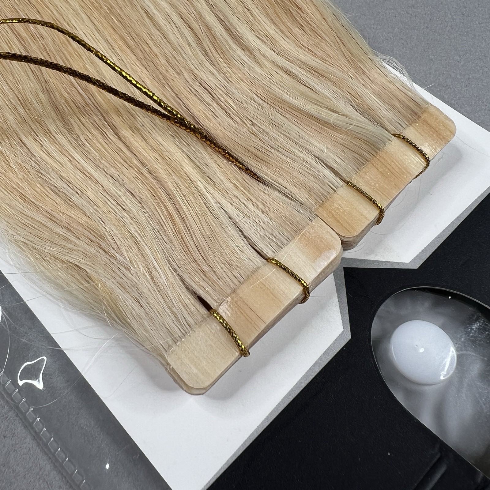 18″ Veloce Tape-In Extensions 27/613 Light Blonde Mix 20pc 100% Remy Human Hair