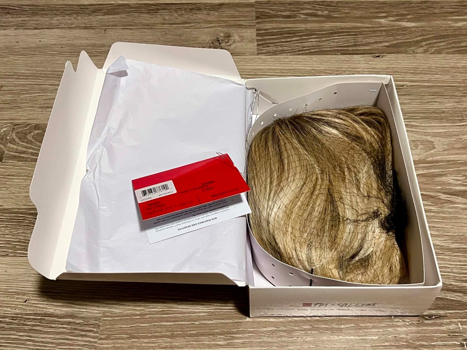 Razor Cut Shag | Tressallure | Comfort Cap | Blonde 24/102/R12 | Open Box | Tags