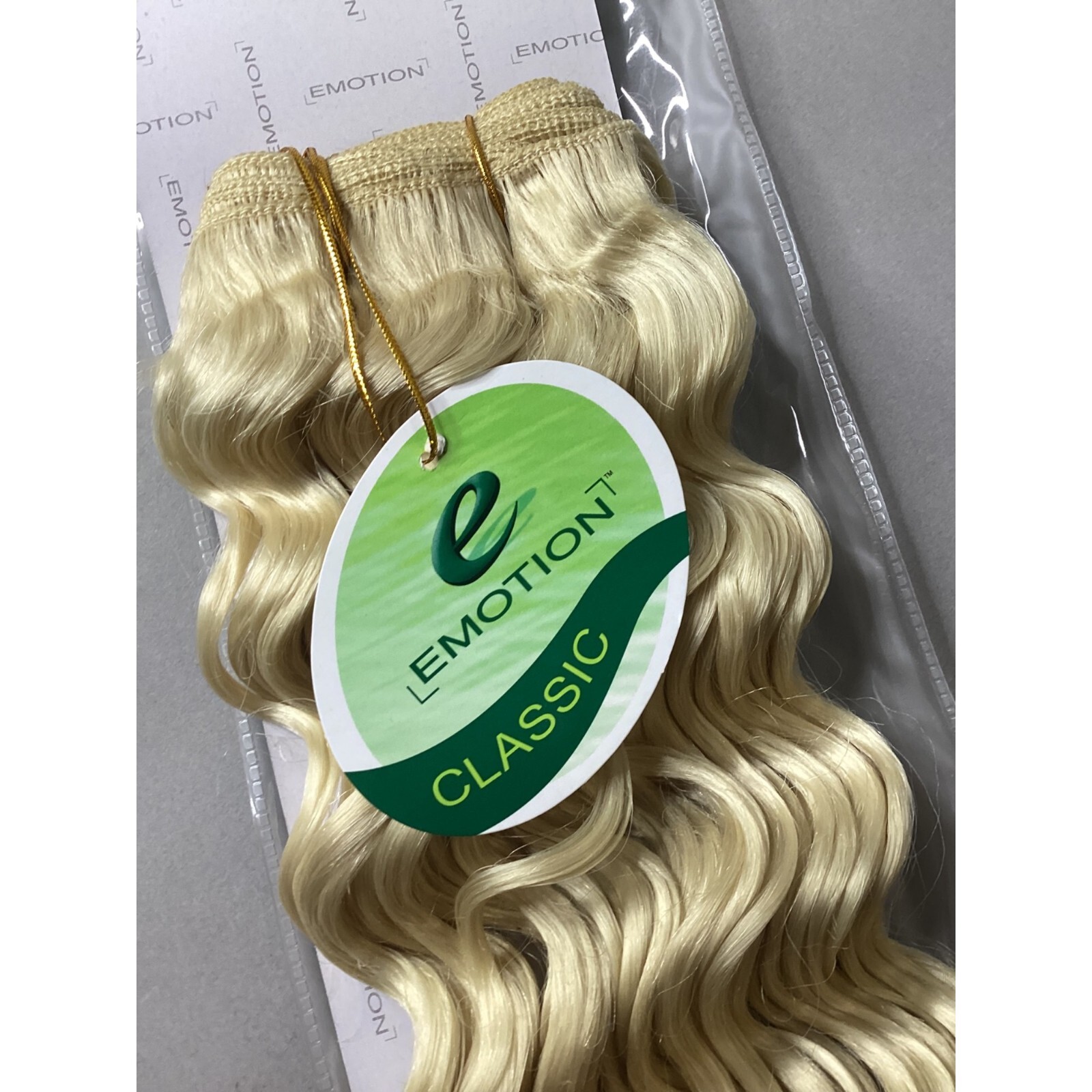 12″ Deep Wave Color #613 Platinum Blonde Blended Hair Extensions Track Emotion