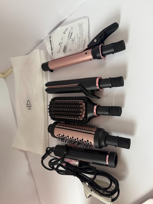 4-in-1 , Set with Thermal Brush and 3 Interchangeable Ceramic Wands.