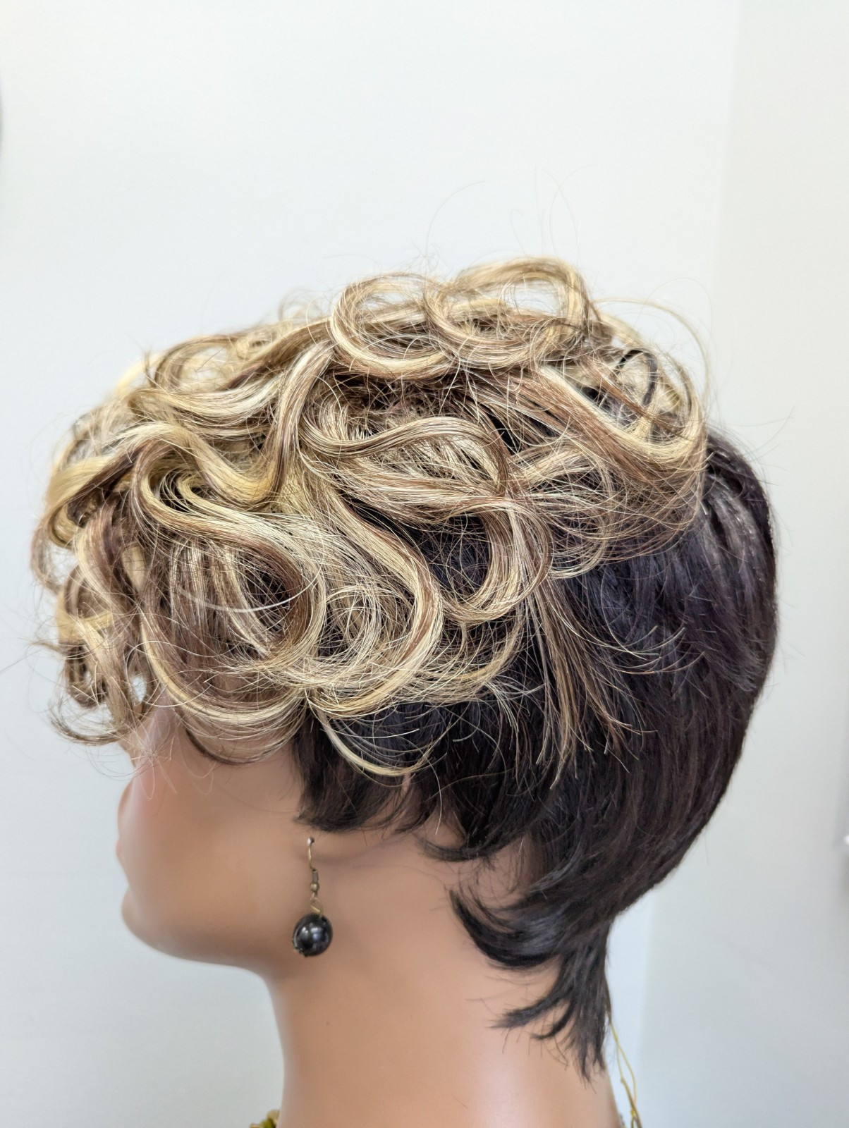 Synthetic Pull Through Topper Wiglet Snap In Golden Brown/ Blonde 8/26