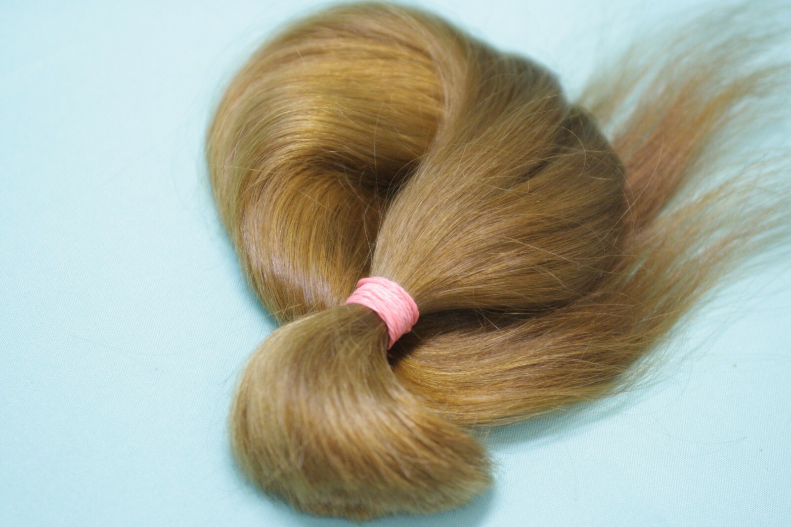 LUX Natural Ukrainian Slavic Hair Extension 45cm/17,7″ & 58 gr/ 2,05 oz