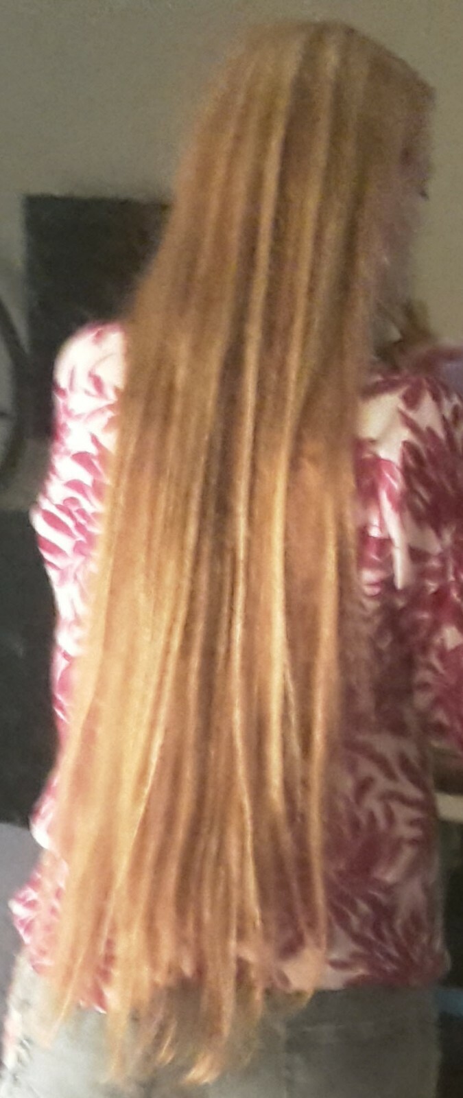 Real Virgin Human hair in auburn/strawberry blonde – cut to length