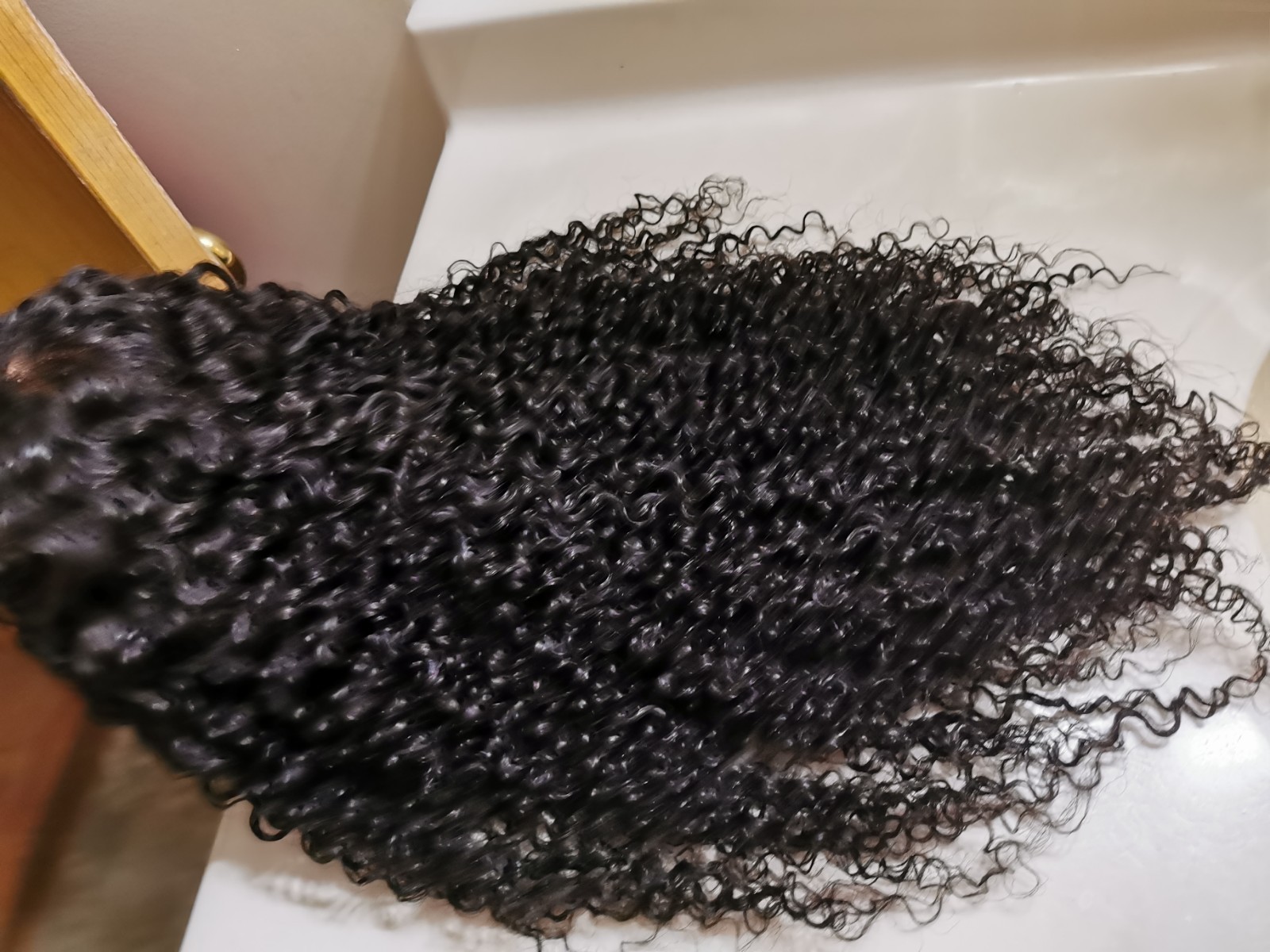 High Quality Natural Black Kinky Curly Human Hair Glueless Lace Closure Wig 24″
