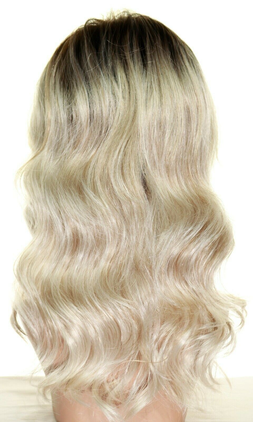 REEVES | PURE STRETCH CAP ESTETICA WIG | Softly Layered Waves VANILLA MACCHIATO