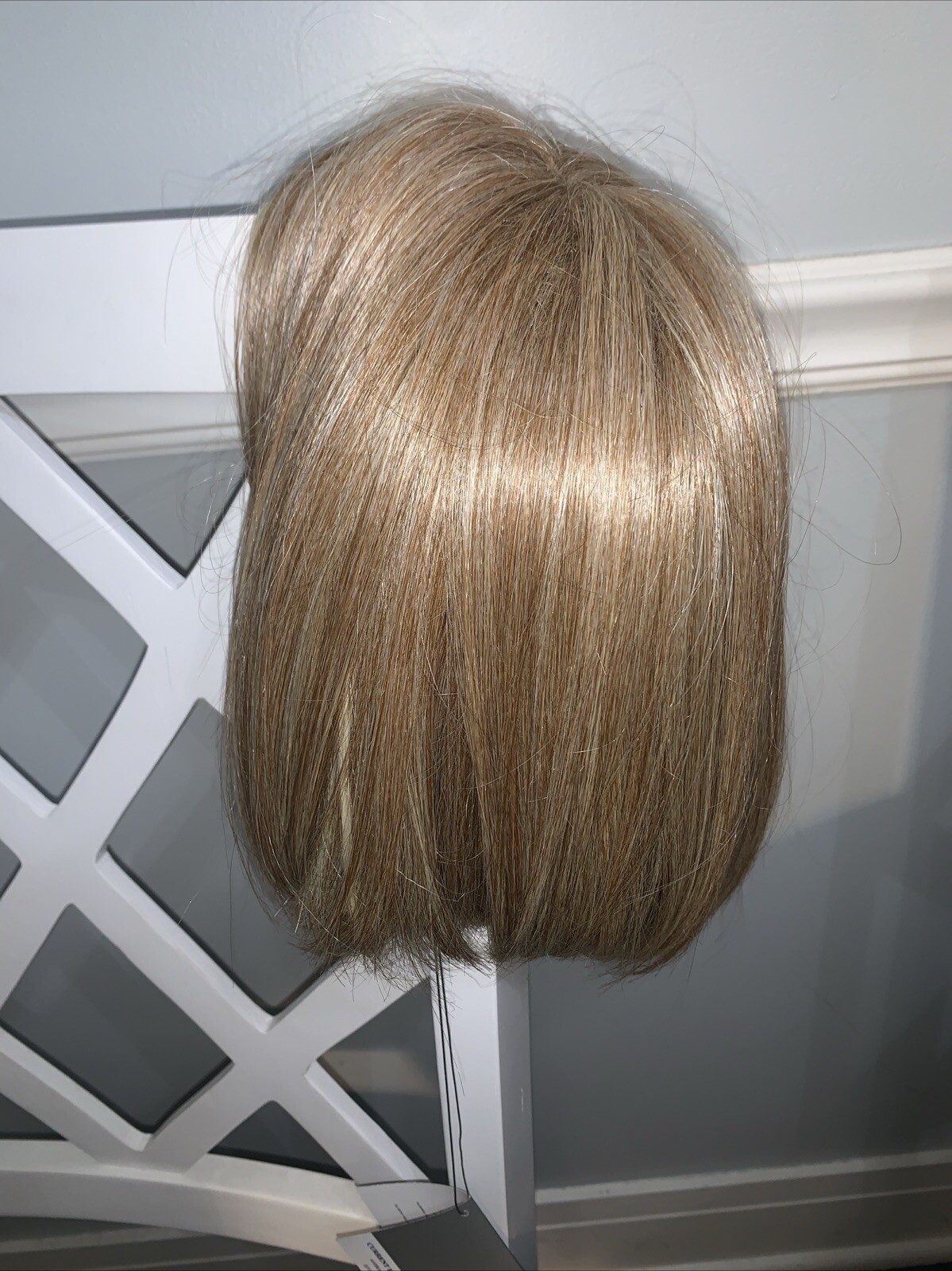 Raquel Welch Hair U Wear Bob Wig Average Rl14/22 Pale GoldWheat