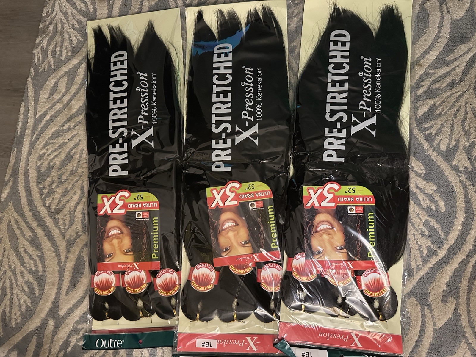 Outre X-Pression Pre-Stretched Ultra Braid 52 in 3X Synthetic Hair 1B