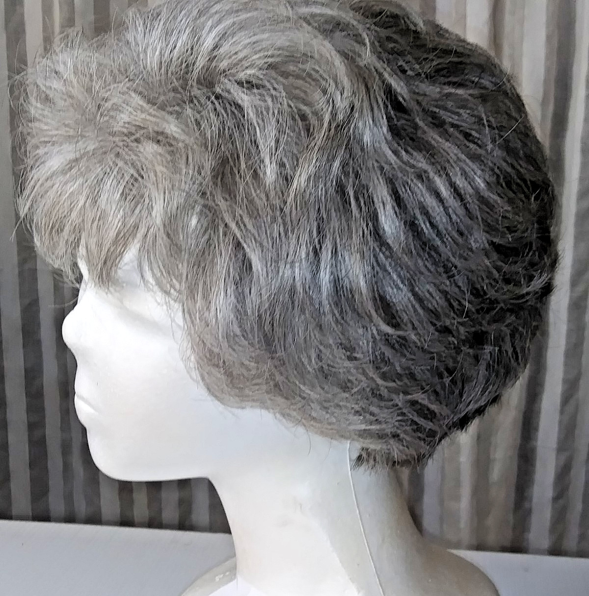 Silver Gray Wig Short Wavy Pixie Ash Blonde Layered Synthetic Full
