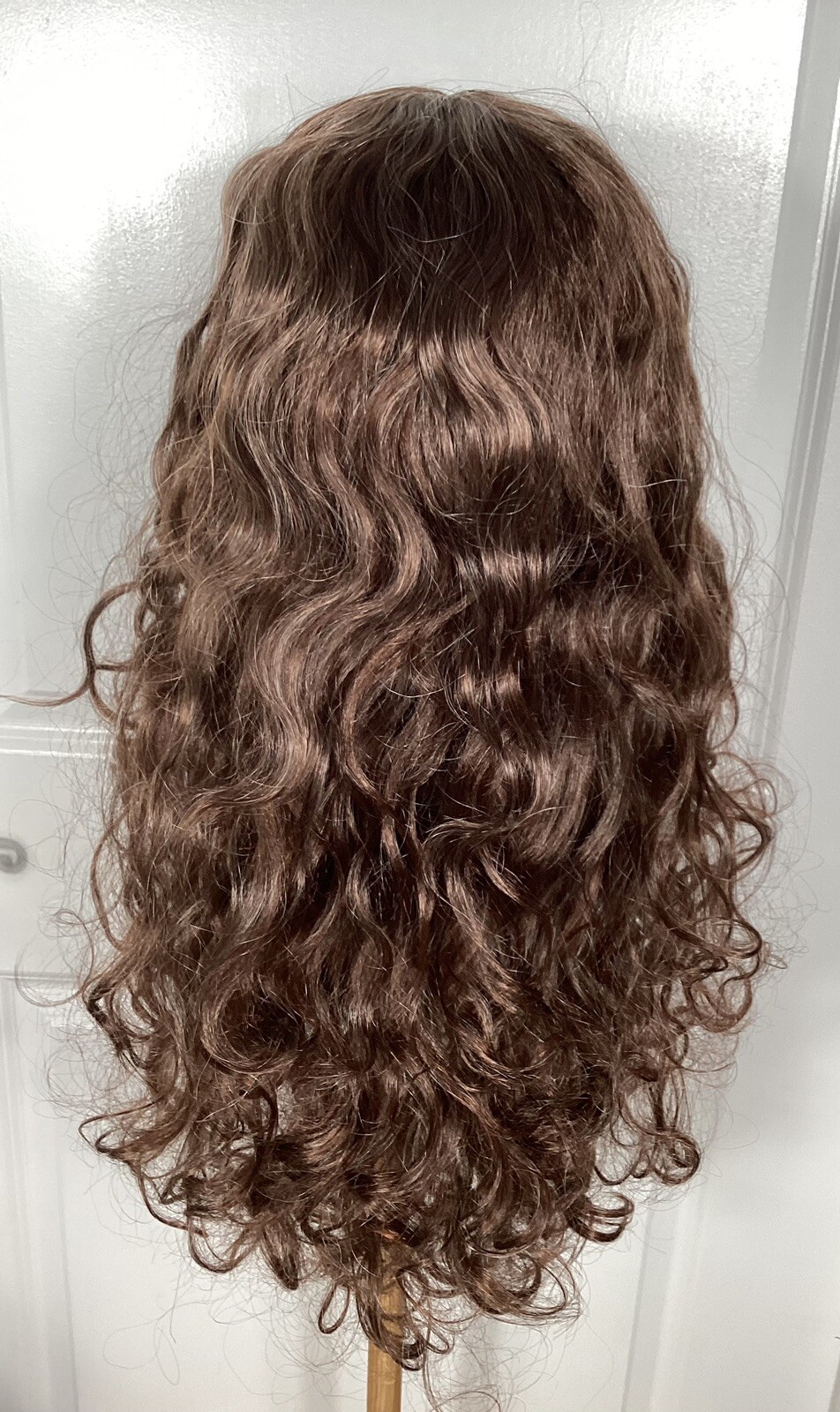 NEW! Beautiful Wig 25” Long Golden Brown Center Skin Part Size LARGE Net Cap D-4