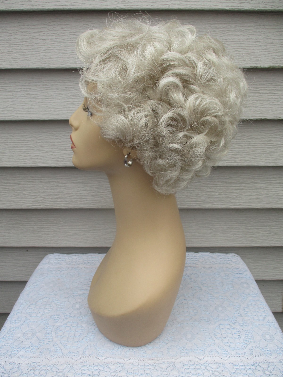 Tony of Beverly ? MYSTERY WIG PLATINUM BLONDE Shade Hand Tied ? VINTAGE