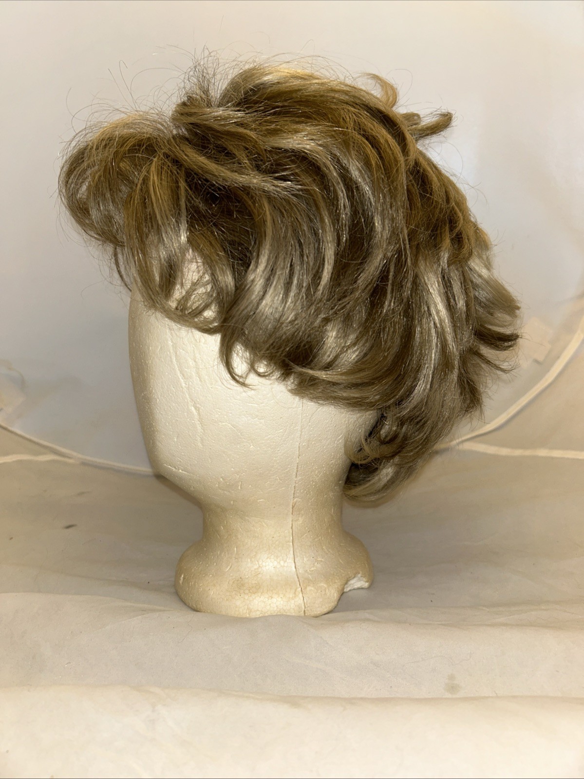 Vintage 100% Modacrylic Short Blonde Wavy Wig Made in Korea Cosplay Lace Front