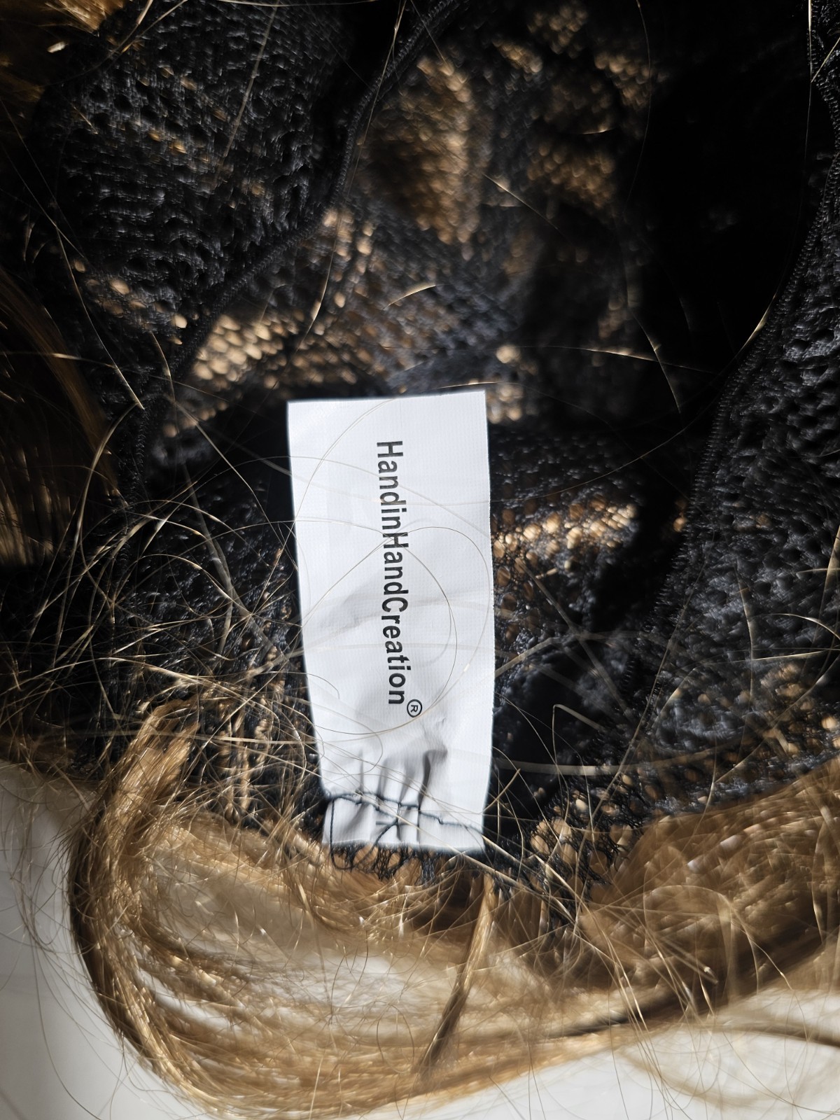 Hair extensions 25-inch Golden