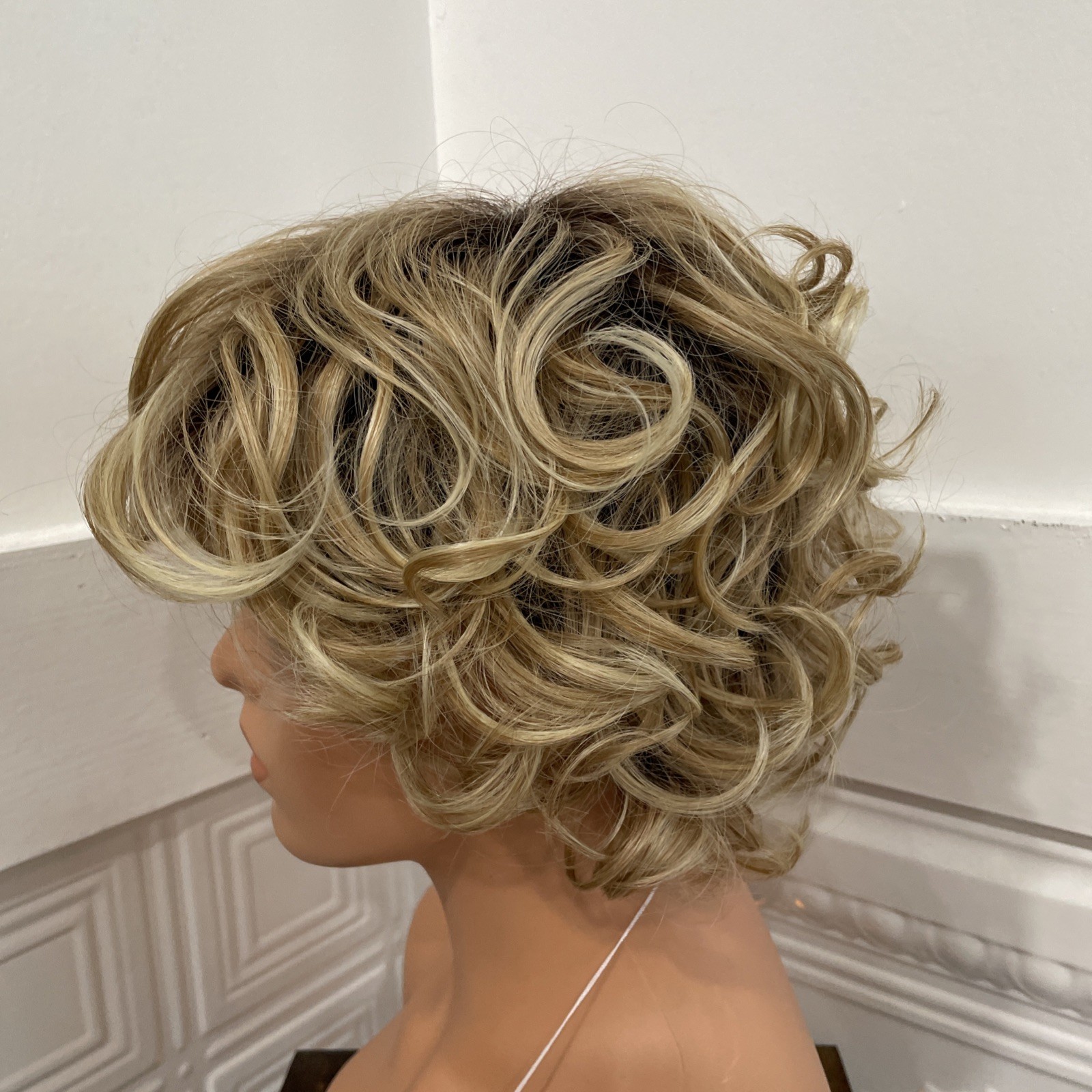 Toni Brattin 351 Gorgeous Regular HF Medium Blonde Wig New