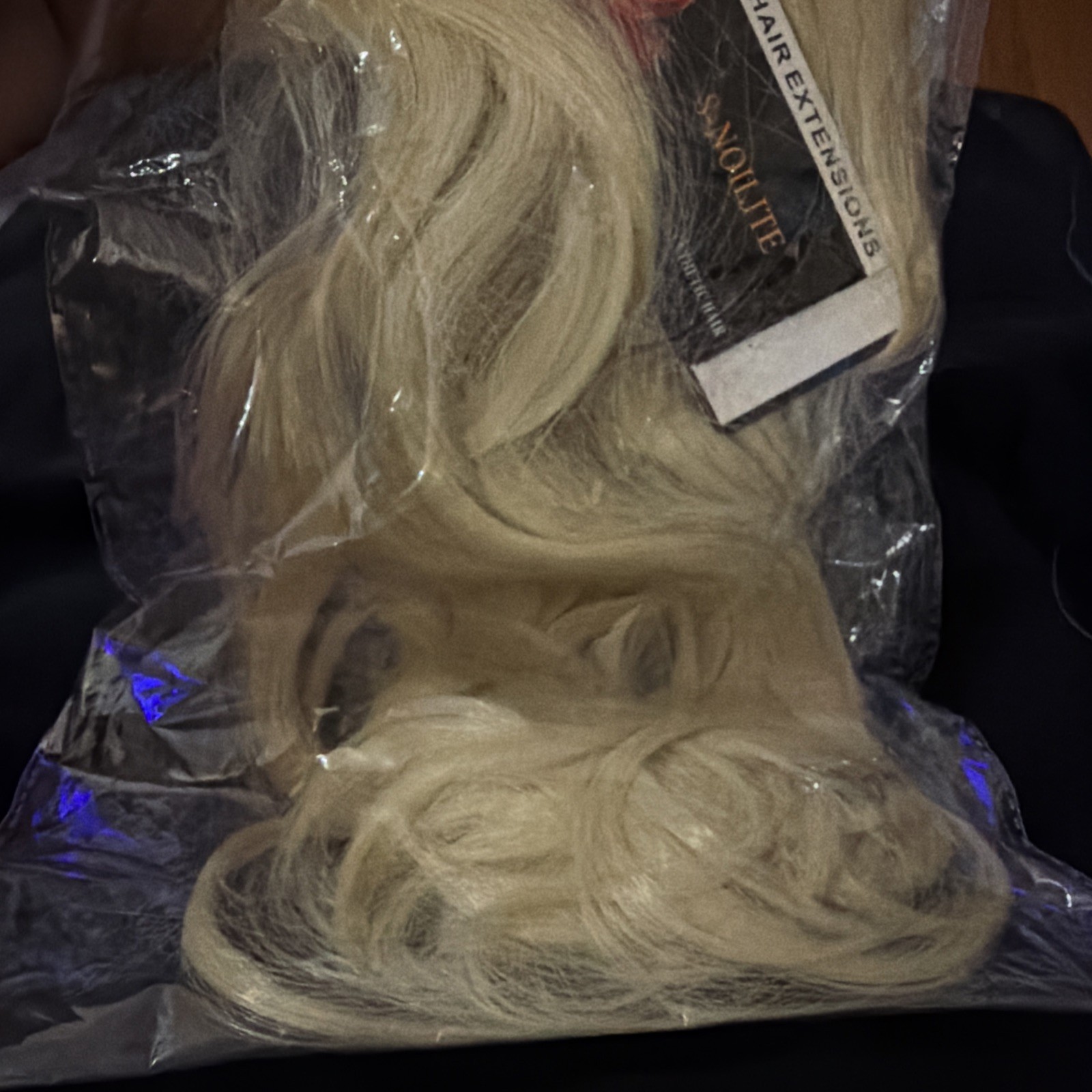 S Nolite 7 Pieces 20 Inch Hair Extensions 613C A419W blonde blond CURLY nip