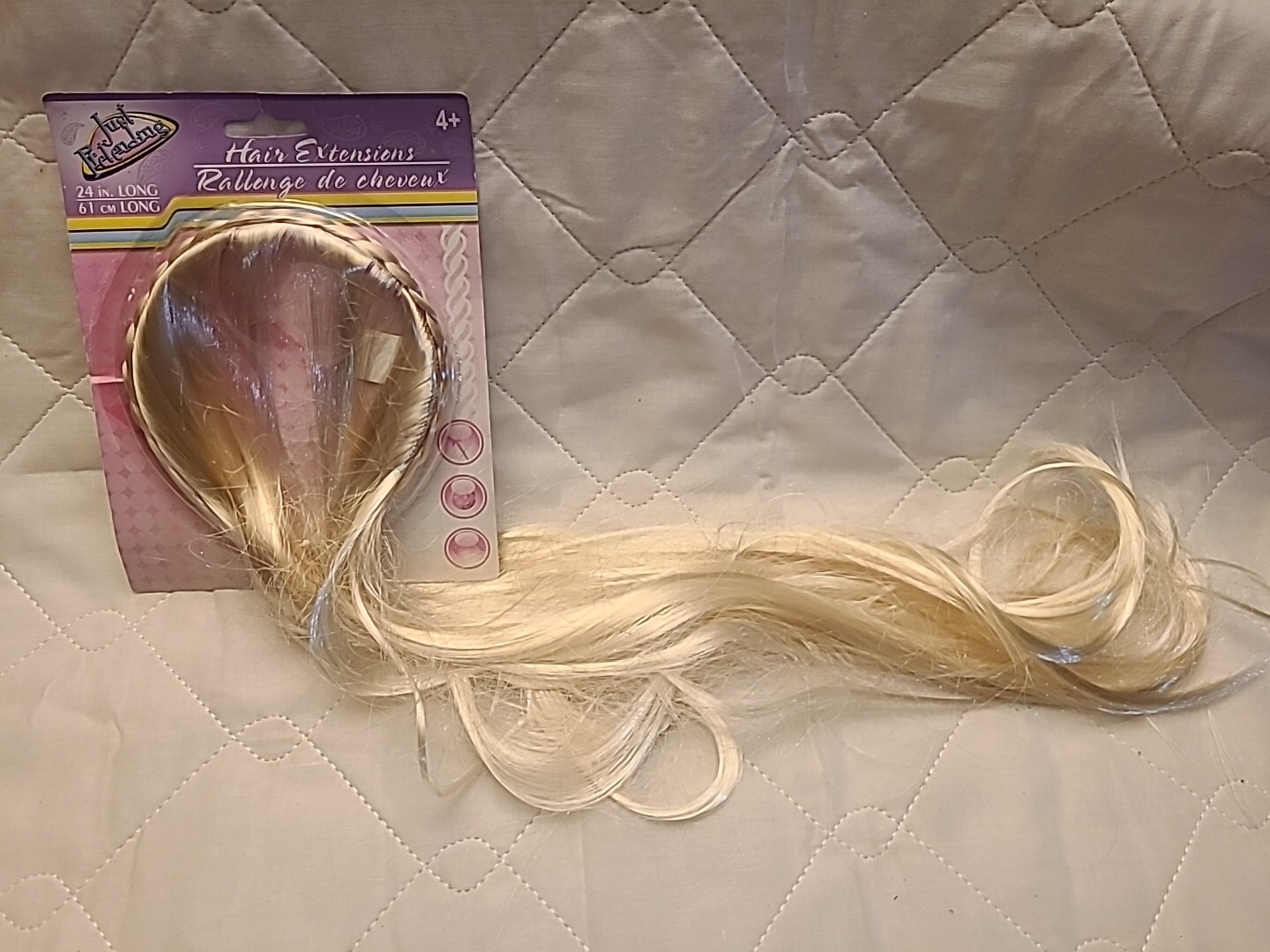 Just Pretending 24″ Inch Long Hair Extensions Platinum Blonde – NEW