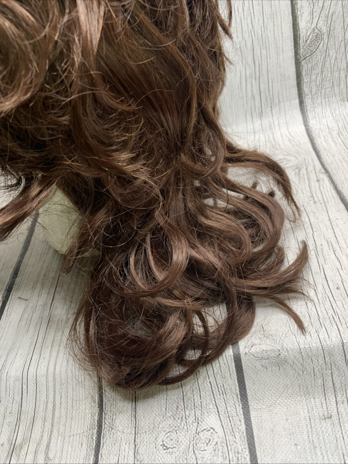Vintage Aspen Wig Brown Waves/Curly Short