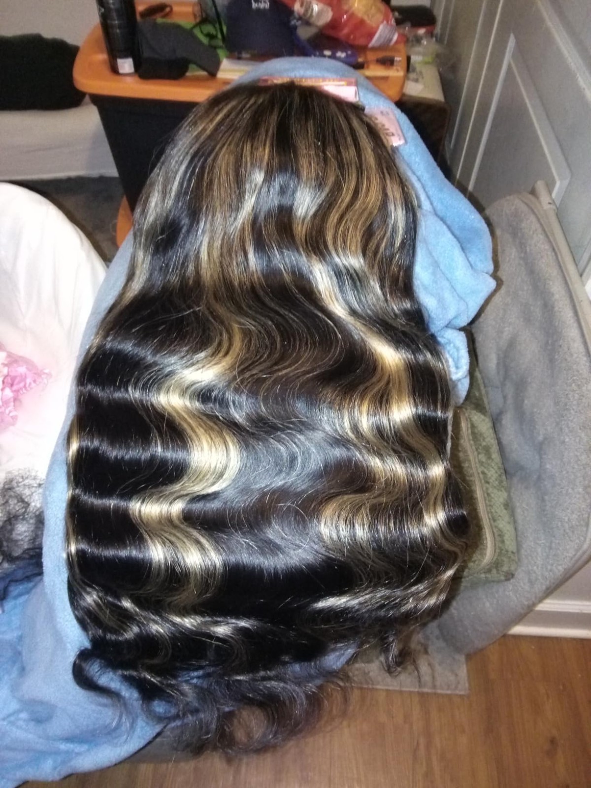 26″ Brazil Human Hair Wig Black+Blonde Highlight Body Wave 13×6 Lace Front 1B/27
