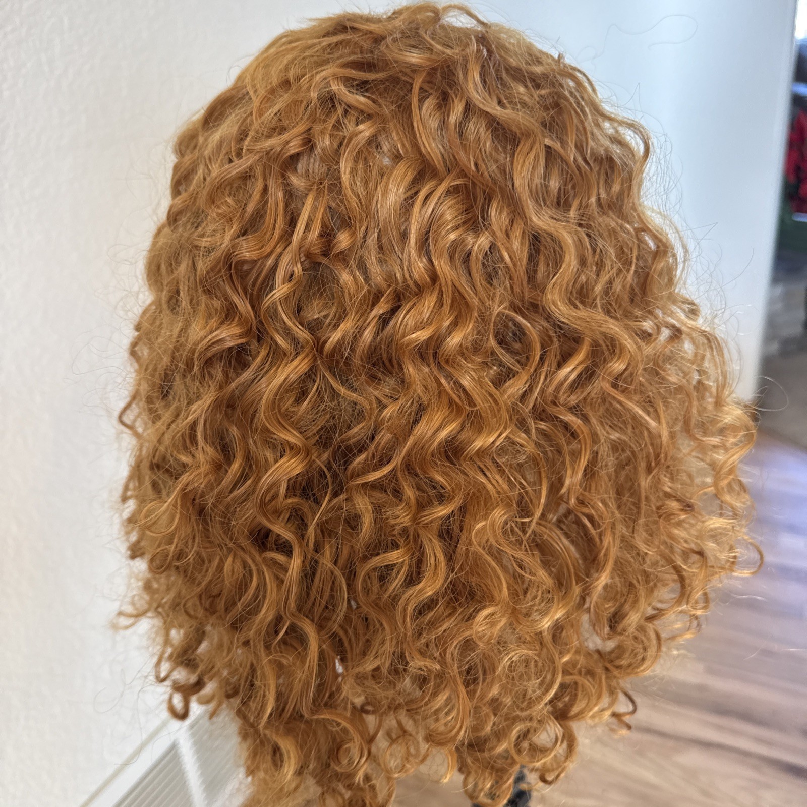 Kinky Curly Short 12”Lace Cap Golden Blonde 12” Synthetic 168