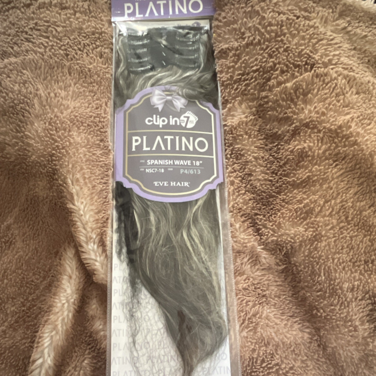 Platino Clip-In Spanish Wave Synthetic Hair Extension 18″ P4/613 Wavy