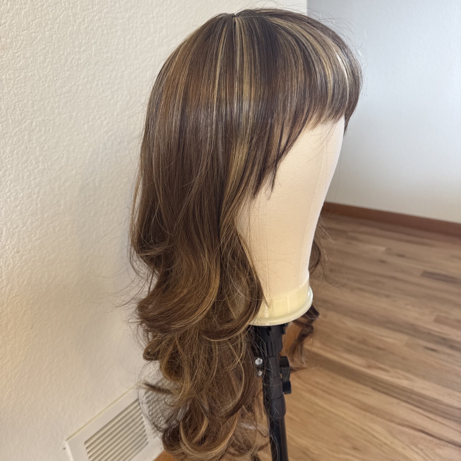 HR Synthetic Wig | 25” Two Tone Reddish Brown With Blonde Highlights 134