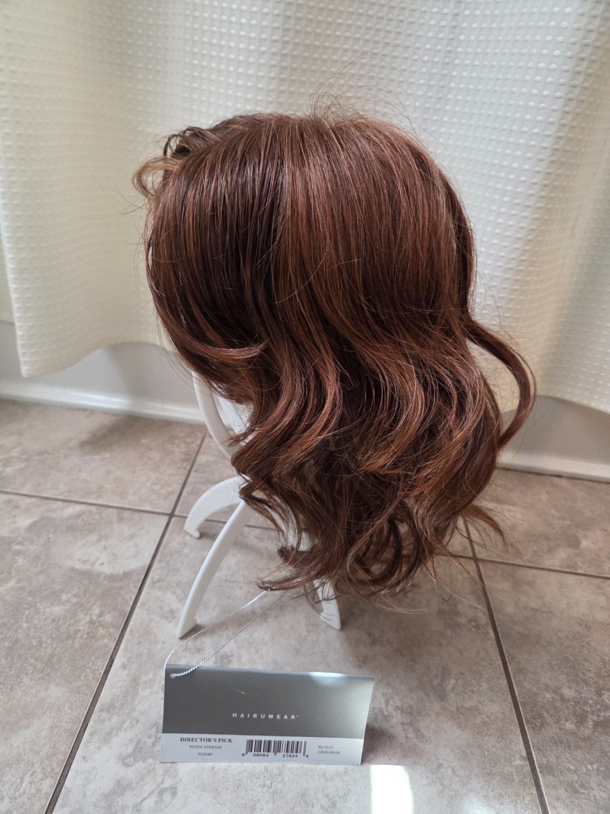 NWT Raquel Welch Director’s Pick Wig Petite/Average RL32/31 Cinnabar Lace Front