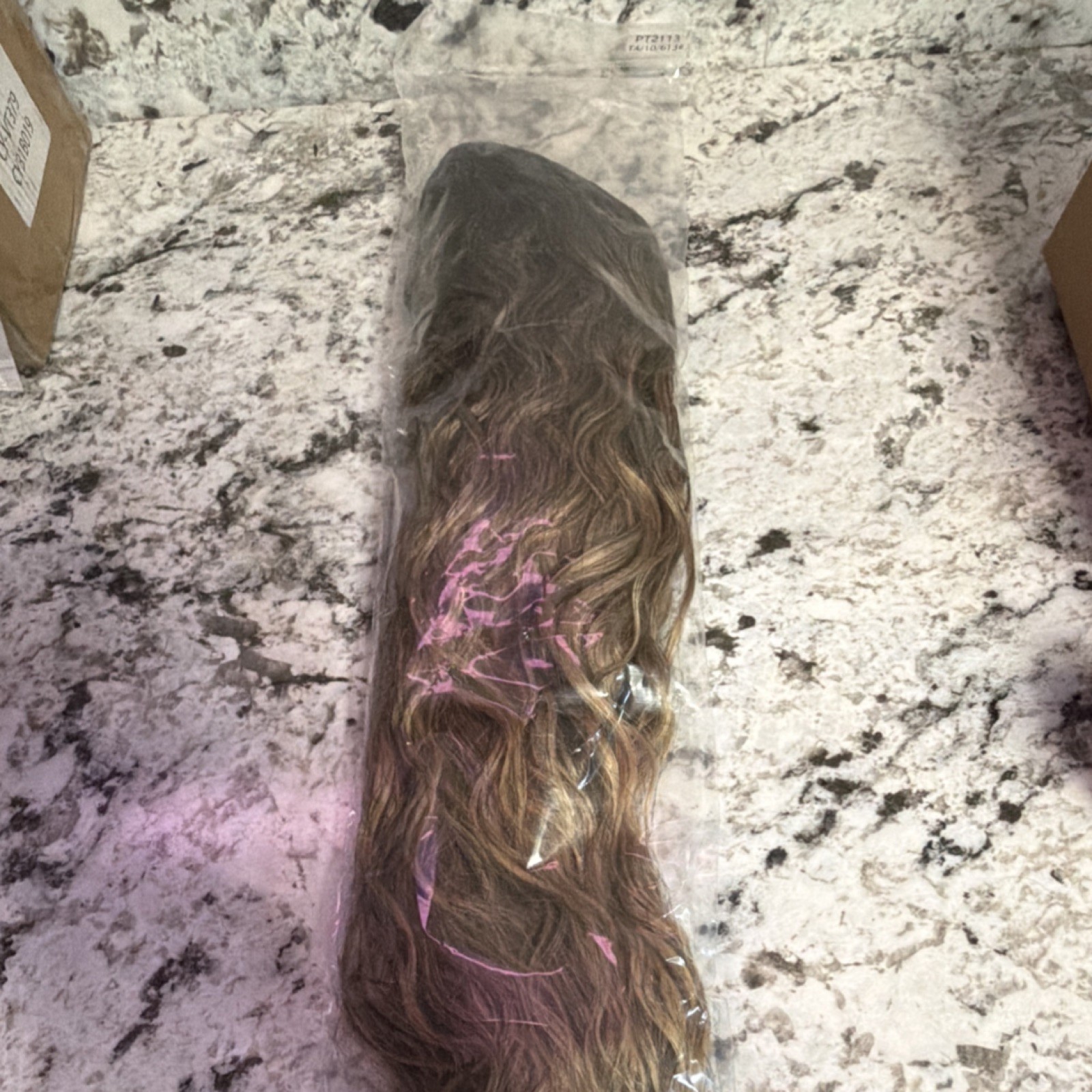 Wavy Hair Extension T4/10/613# PT2113 with Comb and Accessories