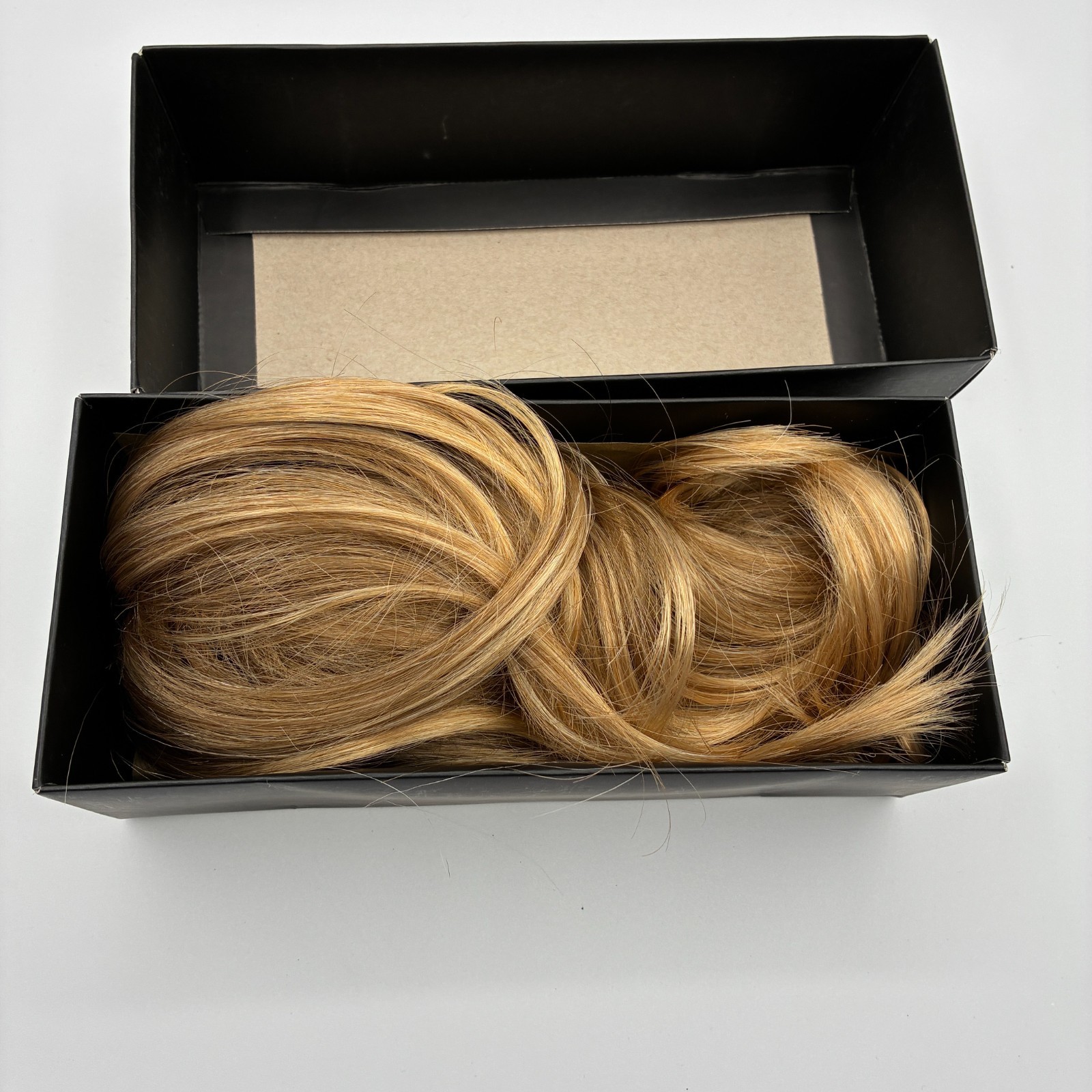Tony of Beverly Lot of 2 Wigs Malibu Blonde Snappy Clip Ponytail Bun