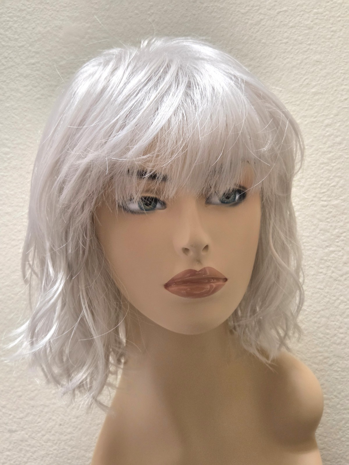 HENRY MARGU PAIGE WIG WHITE #60 BASIC CAP LIMITED TO 15, NEVER WORN