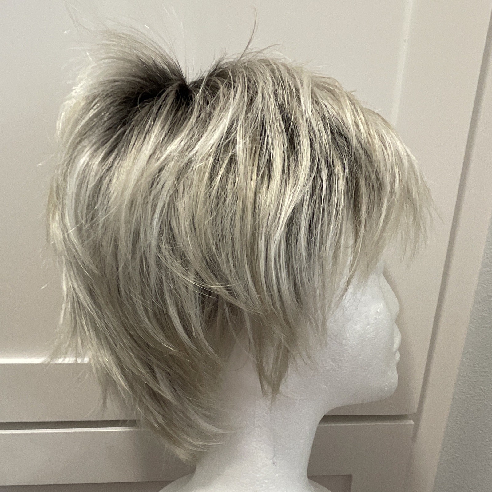 Wig Pro Collection Ellen Straight Pixie Wig Gray/Silver 23/60/R8 Women
