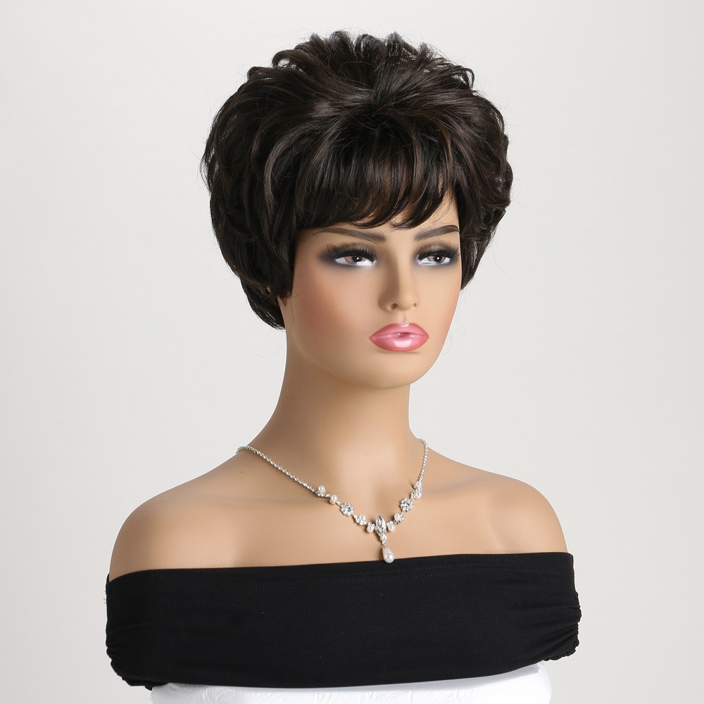 Natural Highlight Wavy Wig Short Layered Brown Black Hair Women’s Side Bang Bob