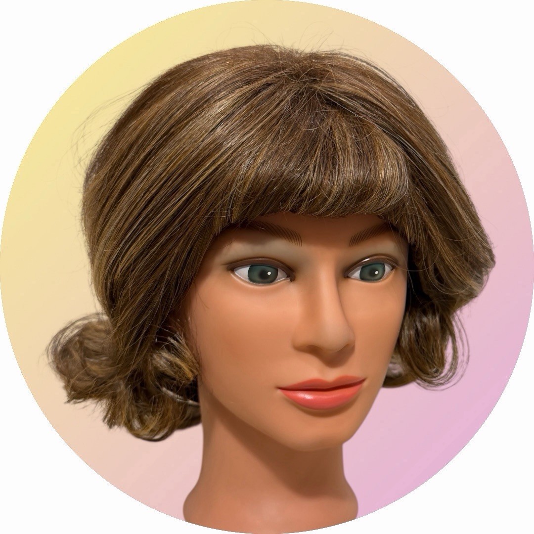 New $185 Tony of Beverly Elura Style:AMALI Color:COGNAC basic Highlights Bangs