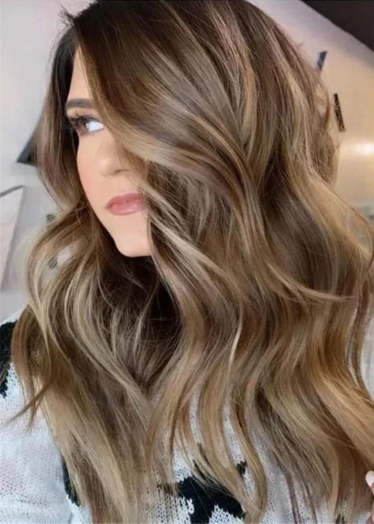 Human Hair New Fashion Elegant Women’s Long Light Brown Wavy Wigs 20 Inch
