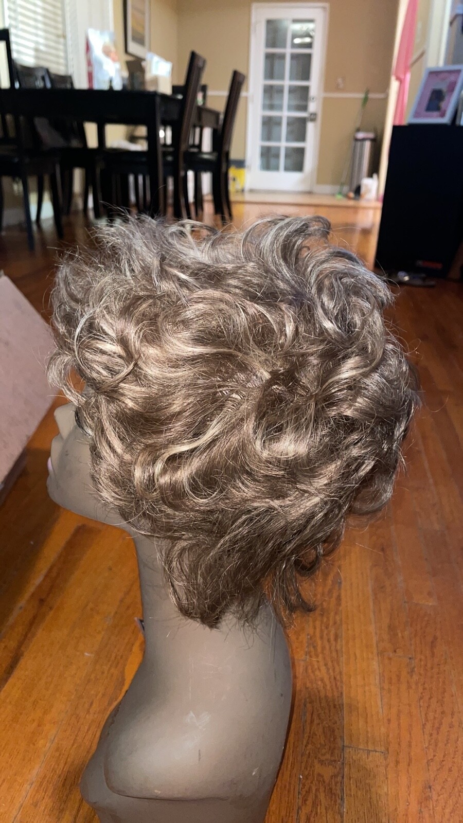 aspen human hair wig was on display but never worn color 10/16 style CH 25/rose