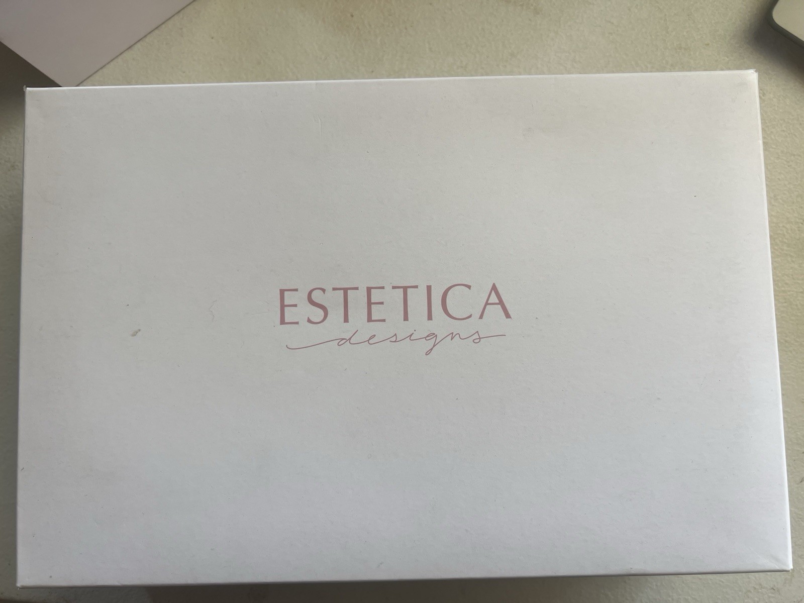 Estetica Christa Wig RH1488 Synthetic Lace Front Tried On Only Good Condition