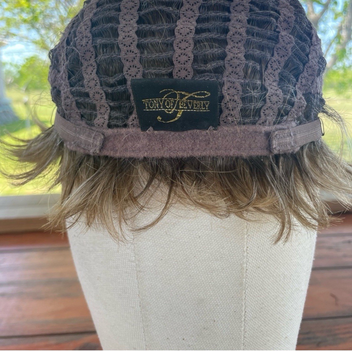 Tony Of Beverly Hills Short Wig